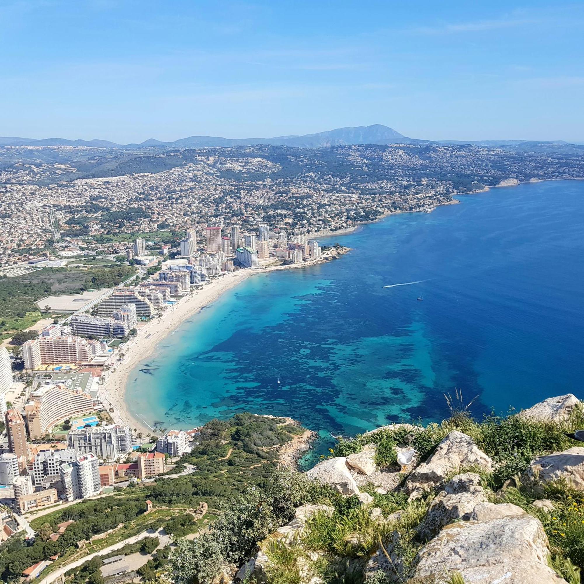 Horizonte Beachfront Apartment Ifach Екстер'єр фото